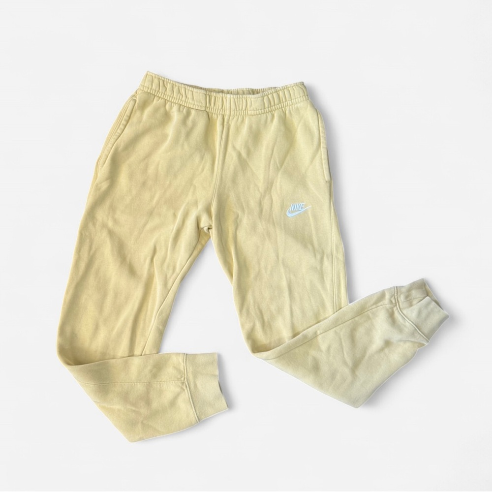 Nike Men’s Light Yellow Sweatpants